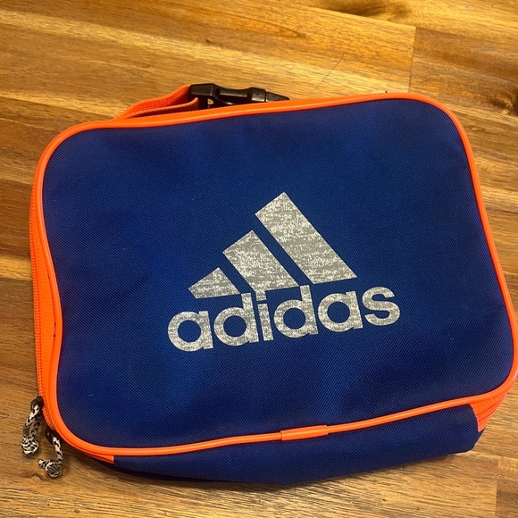 Lunch box - Picture 2 of 5